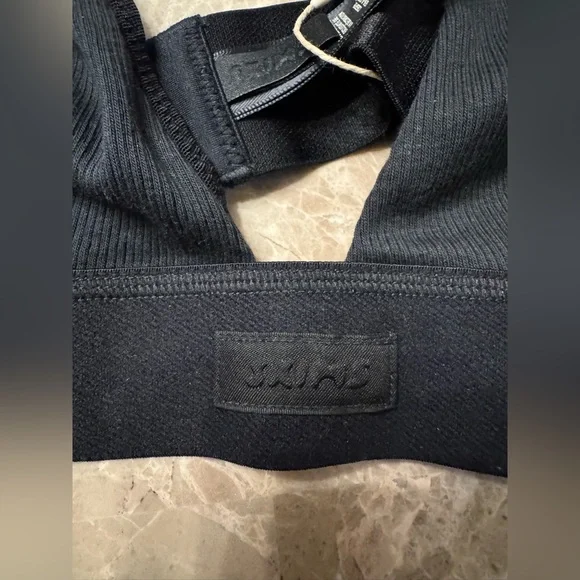 SKIMS COTTON RIB PLUNGE BRALETTE - Picture 5 of 11